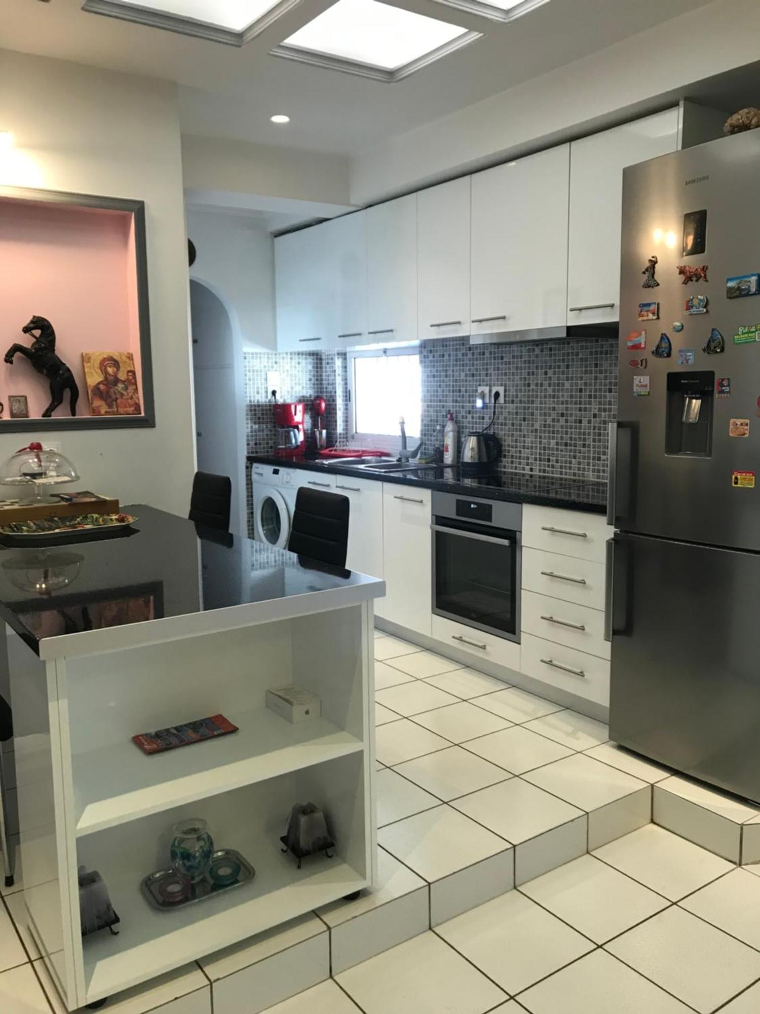 Enjoy The Silence And View Apartment Атина Екстериор снимка